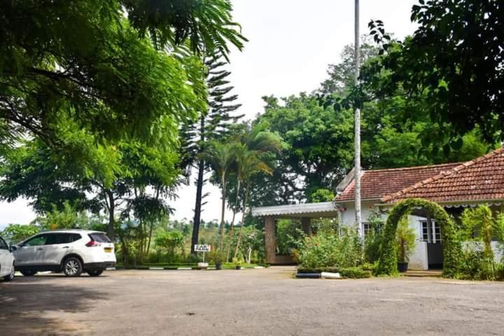 Thanayama Rest House Colombo Exterior photo